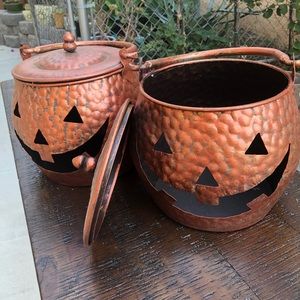 Metal Jack-o-laterns / pumpkins